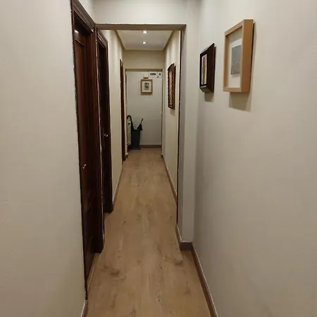 Piso Pumarin Apartment Oviedo Exterior photo